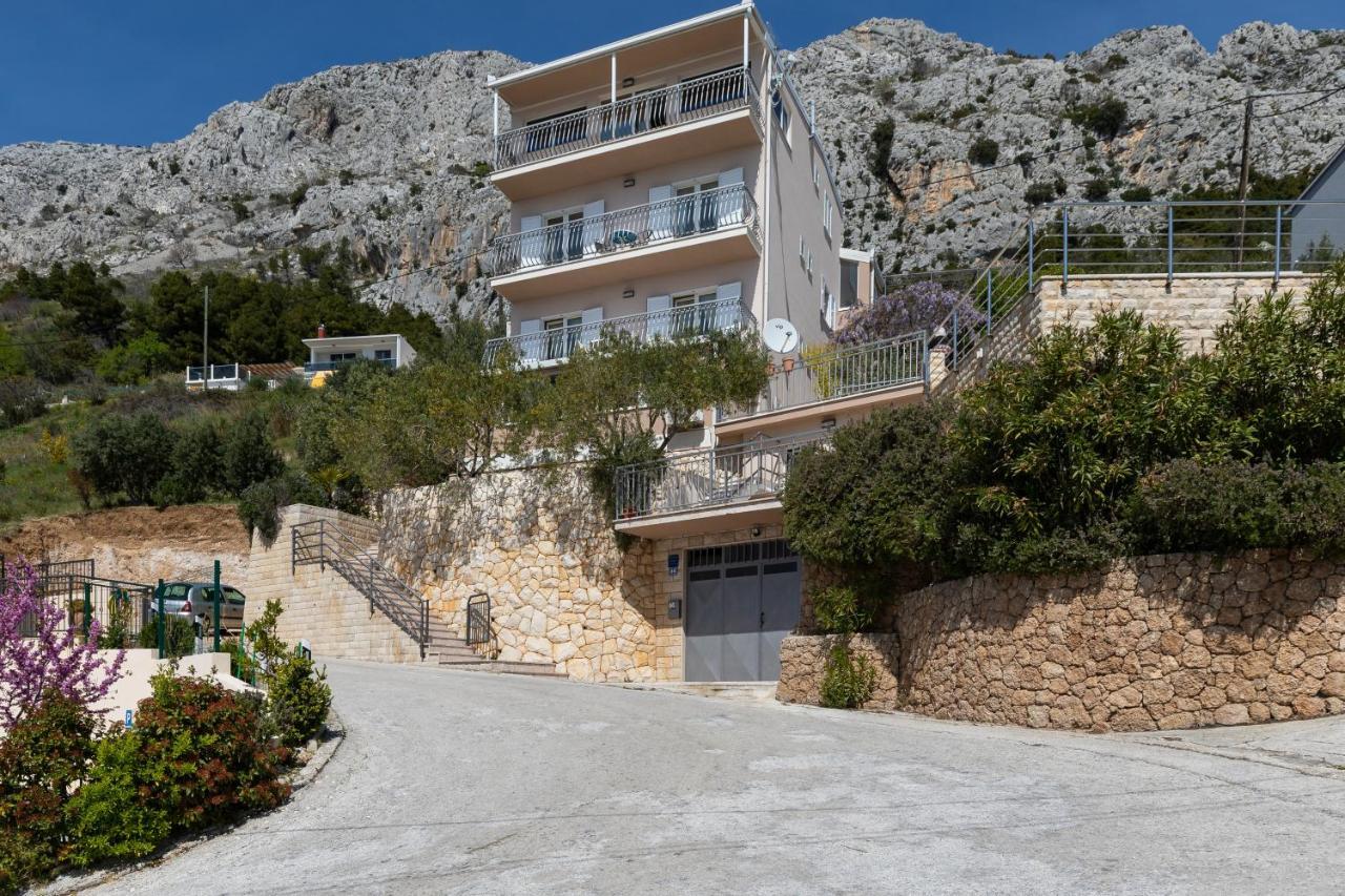Apartments With A Parking Space Mimice, Omis - 2805 Exterior foto