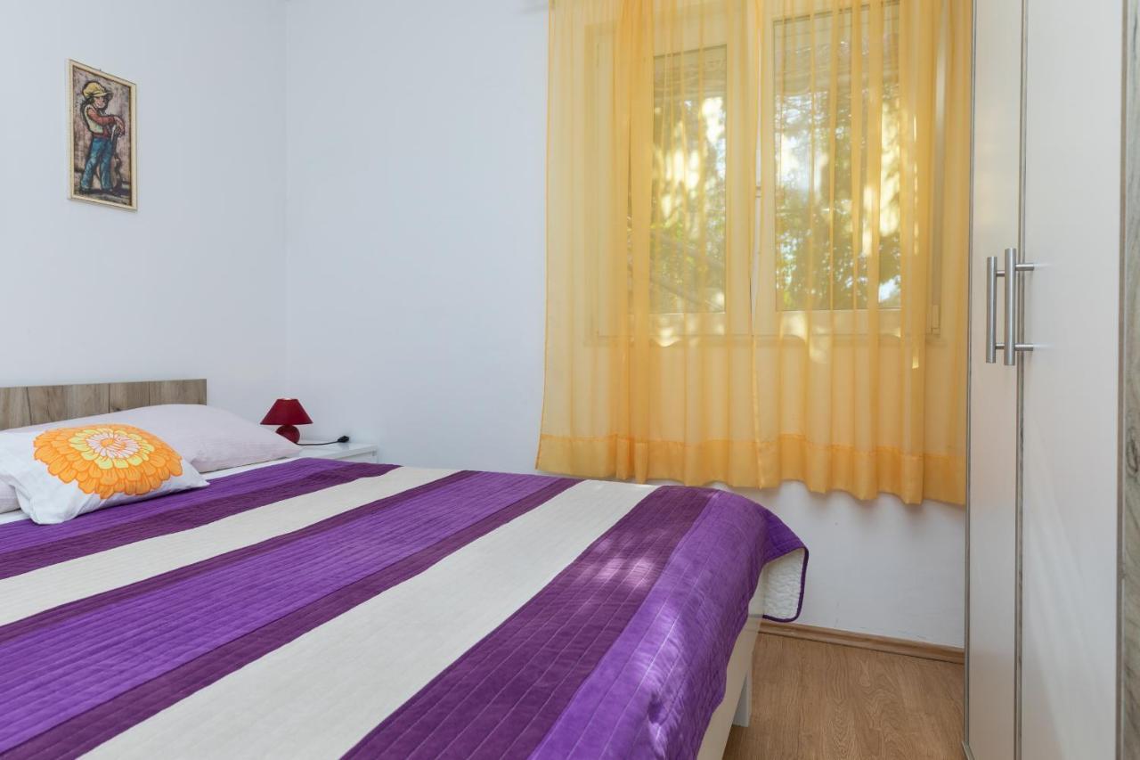 Apartments With A Parking Space Mimice, Omis - 2805 Exterior foto